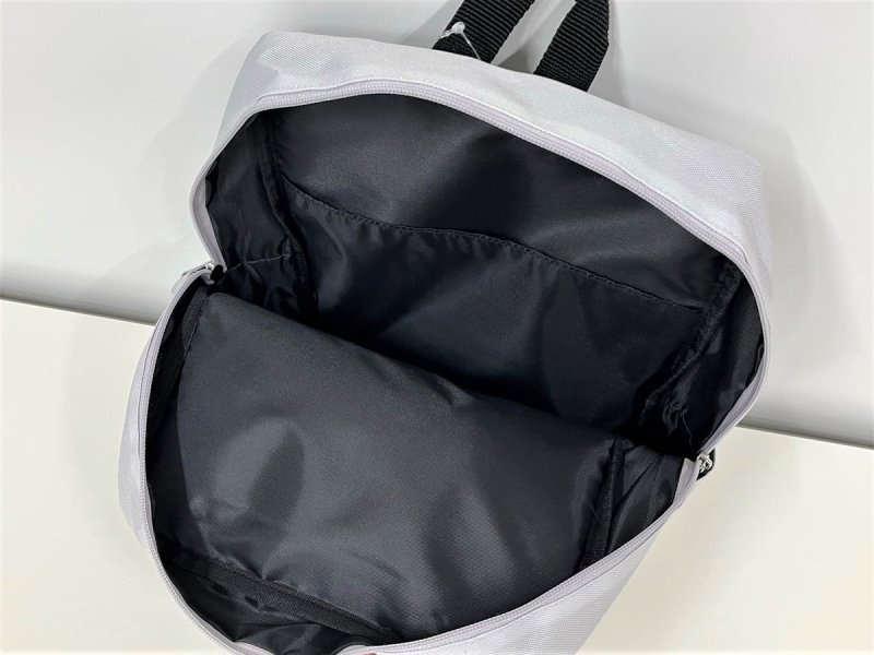 画像4: キッズリュックサック 半蔵門線18000系 (4)